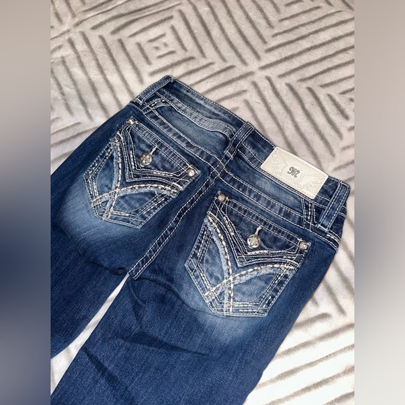 Miss Me Straight leg Jeans - Picture 3 of 8